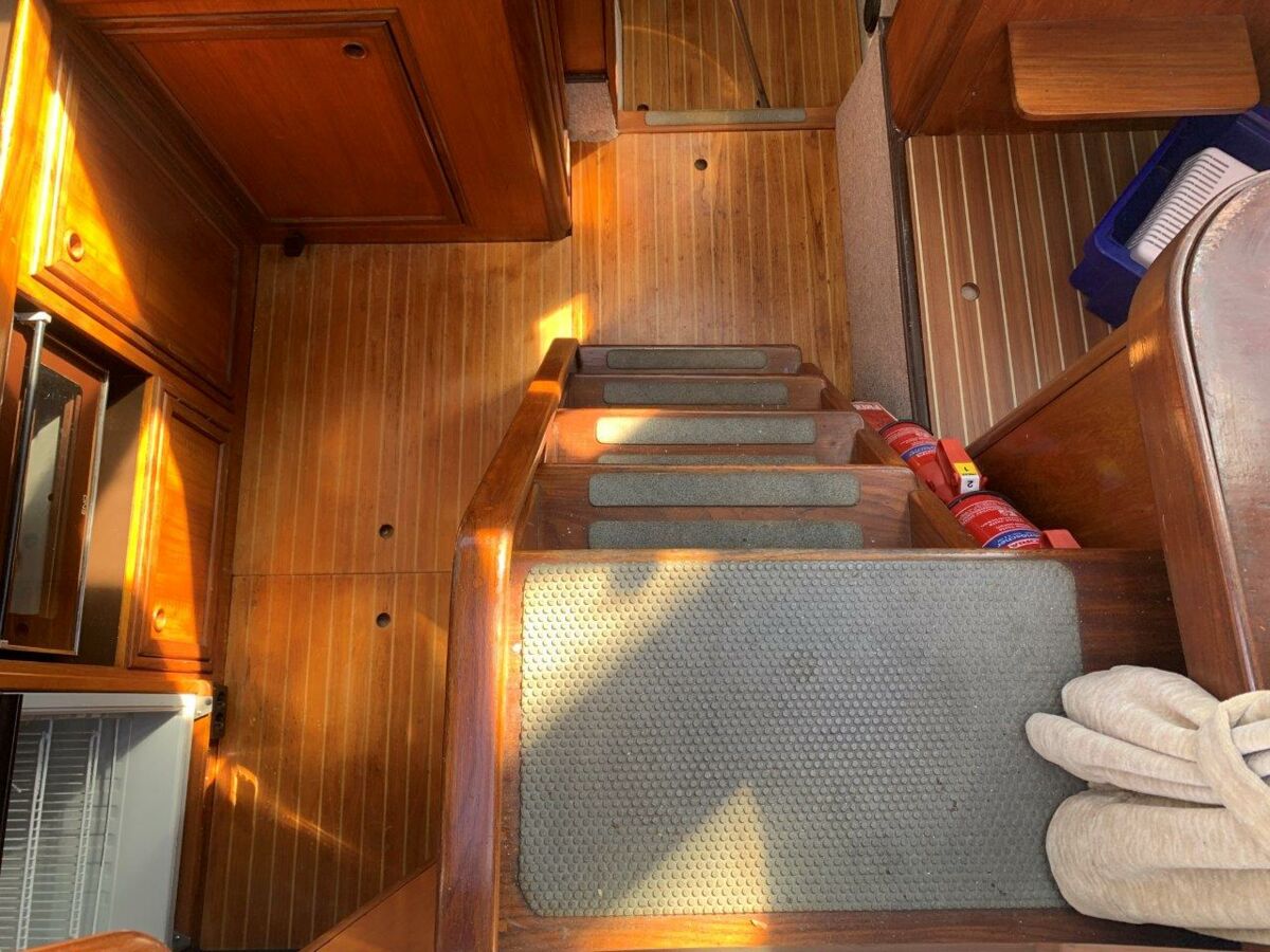 Sailing Yacht Beneteau Evasion 37 Ketch Sailing World Yachtbrokers Heiligenhafen 47