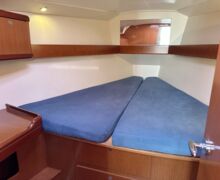 Sailing yacht Beneteau Oceanis 37 Sailing World Yachtbrokers Heiligenhafen 12