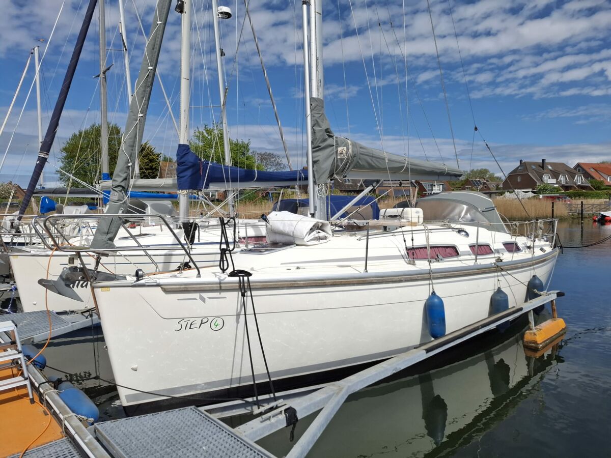 Segelyacht Bavaria 31 Cruiser Limited Edition Saling World Yachtmakler Heiligenhafen 1