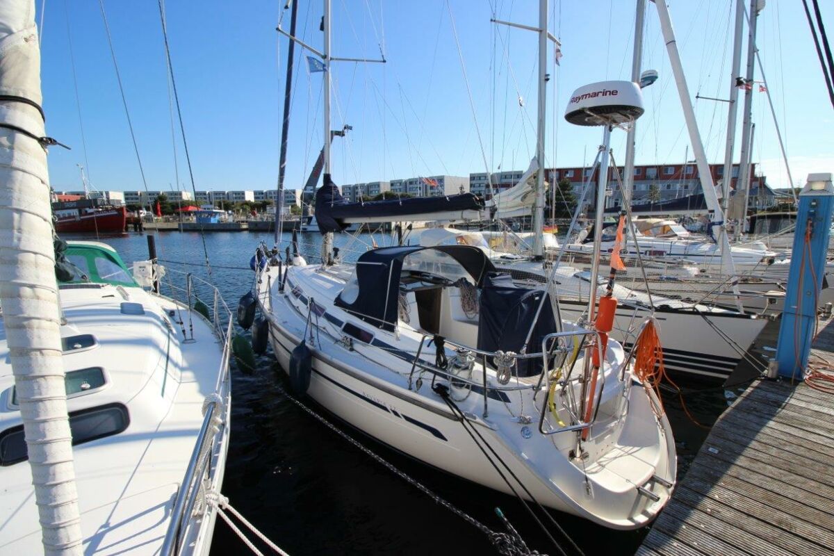 Segelyacht Bavaria 32 Sailing World Yachtmakler Heiligenhafen 2