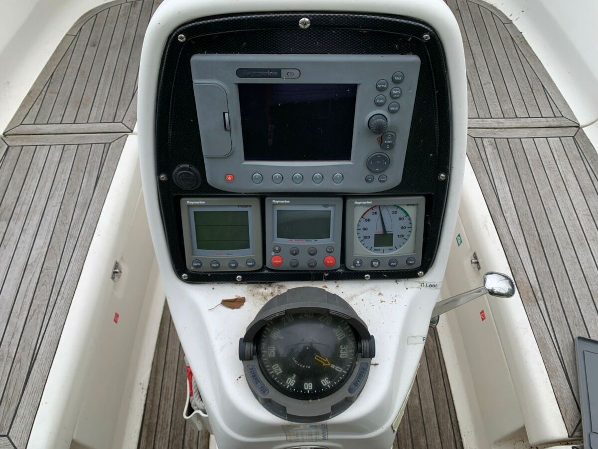 Segelyacht Bavaria 38 Cruiser (8)