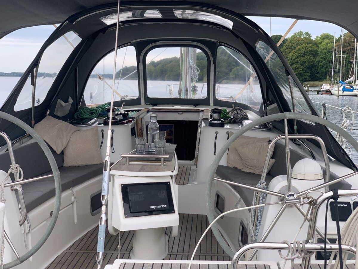 Segelyacht Beneteau Oceanis 46 Sailing World Yachtmakler 11