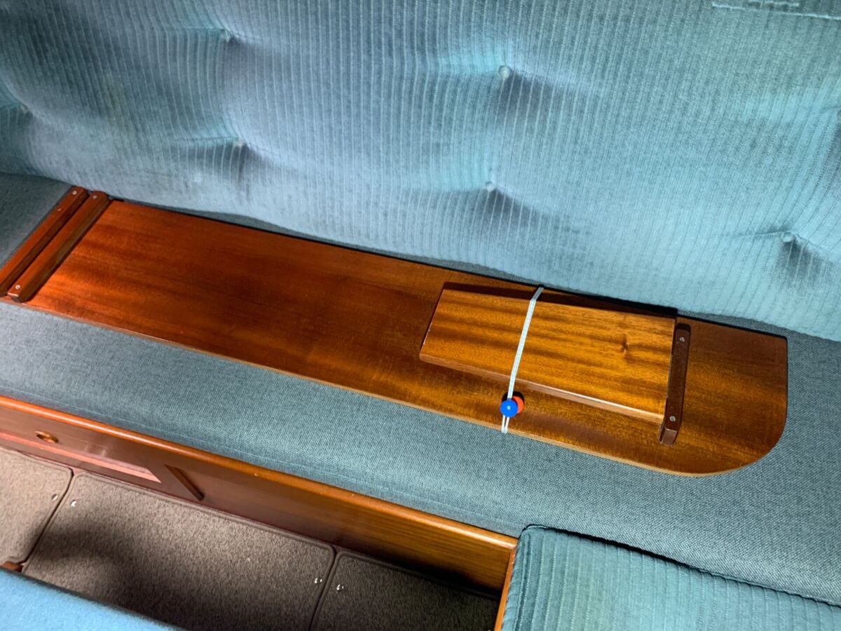 Segelyacht Hallberg-Rassy 29 Sailing World Yachtbrokers 45