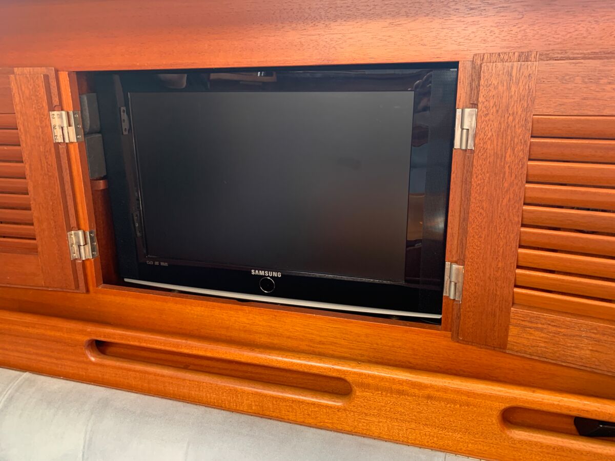 Segelyacht Hallberg-Rassy 45 Sailing World Yachtmakler Heiligenhafen 62