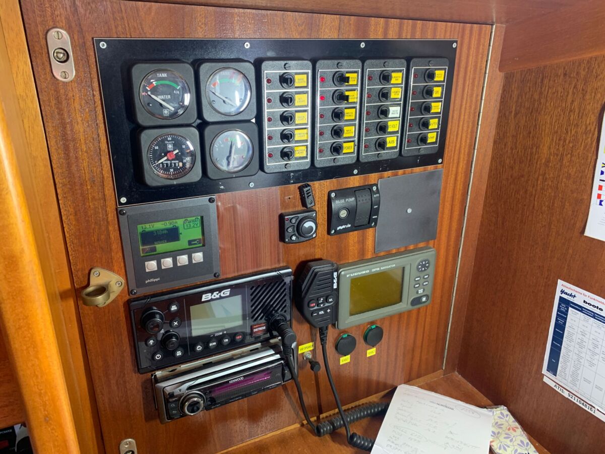 Segelyacht Najad 320 Sailing World Yachtmakler Heiligenhafen 12