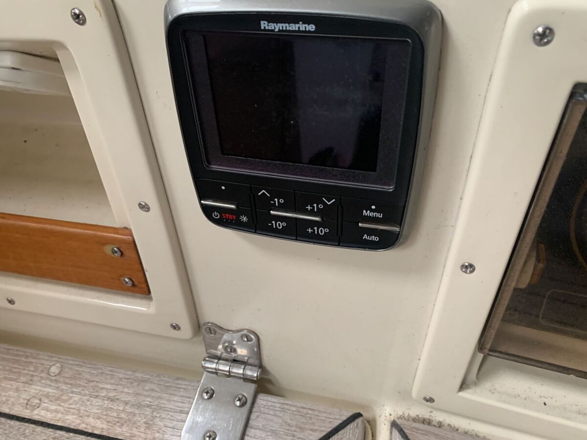 Segelyacht Najad 320 Sailing World Yachtmakler Heiligenhafen 49