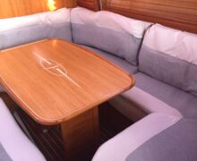 Bavaria 42-Cruiser-Gebrauchtyacht-Sailing-World-Yachtbrokers-4