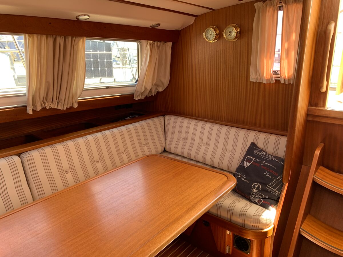 Decksalon Segelyacht Vilm 41 DS Sailing World Yachtmakler Heiligenhafen 40