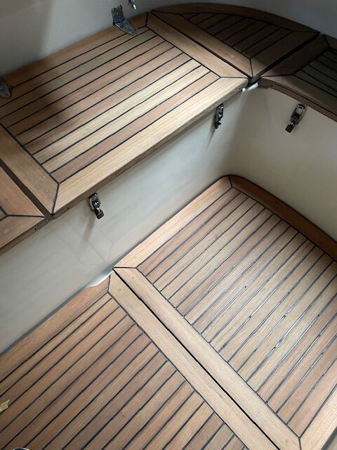 Motorsegler Hallberg-Rassy 94 Sailing World Yachtmakler 99