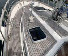 Motorsegler Nauticat 33 Sailing World Yachtmakler 5
