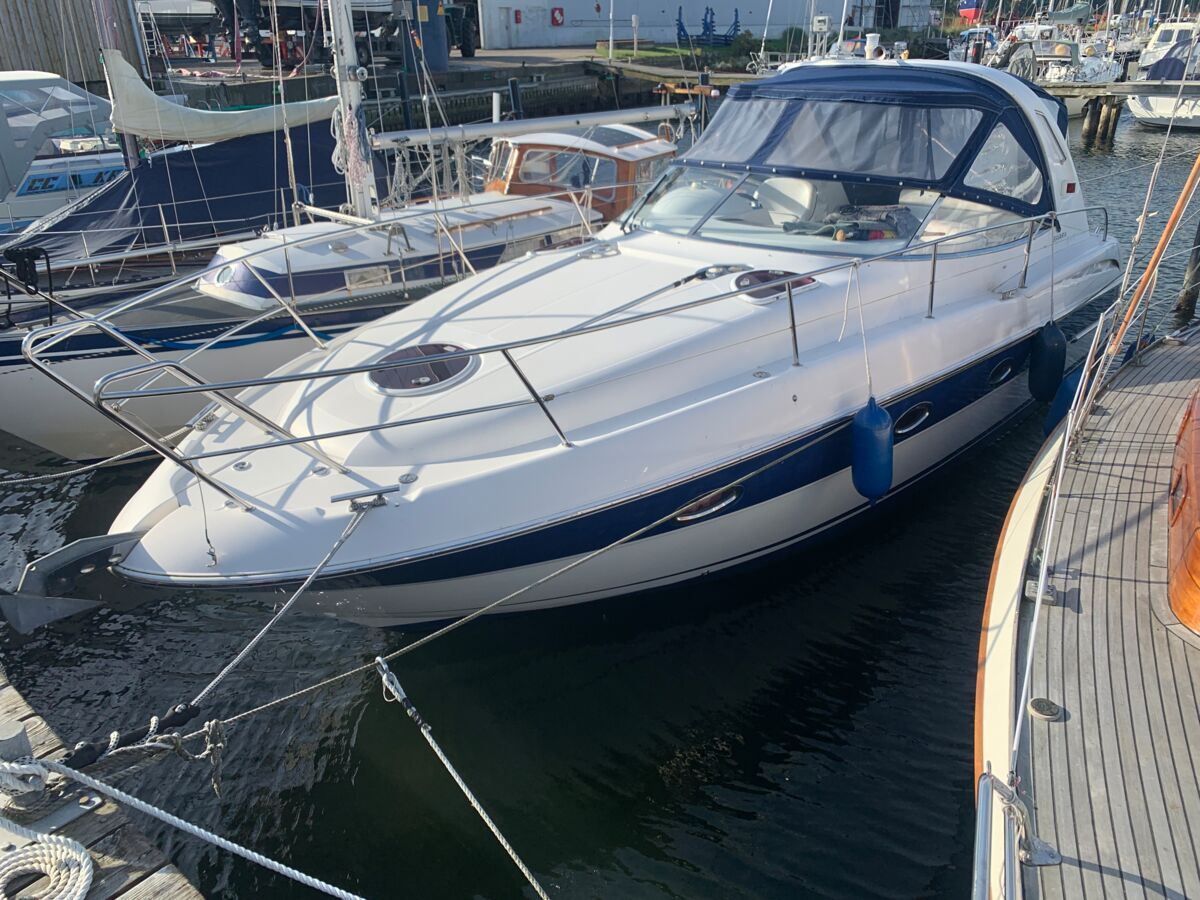 Motoryacht Bavaria 29 Sport Sailing World Yachtbrokers Heiligenhafen 1