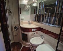 Motoryacht Fairline Squadron 50 Sailing World Yachtbrokers 13