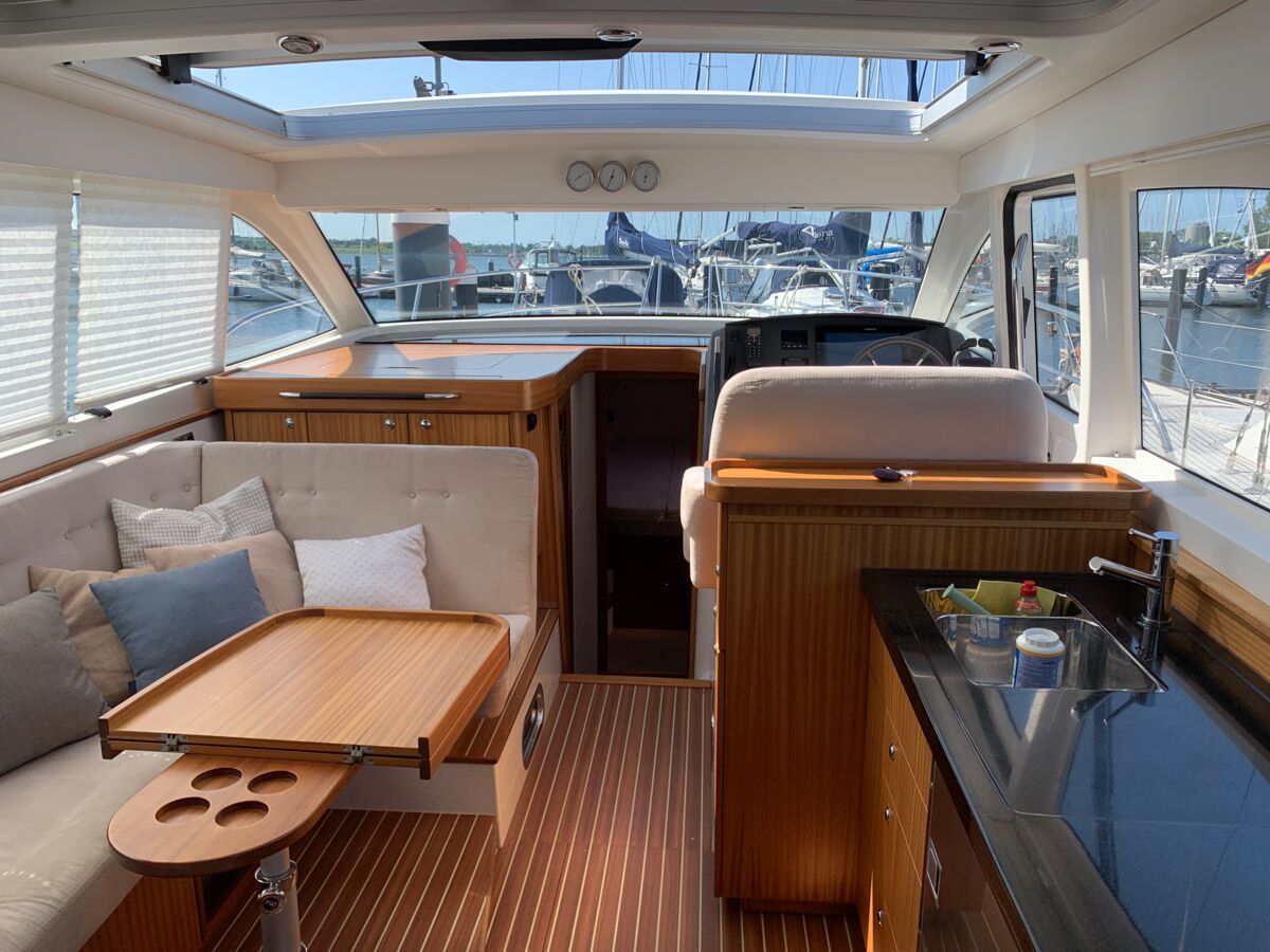Motoryacht Nimbus 405 Coupe Sailing World Yachtmakler Heiligenhafen 15