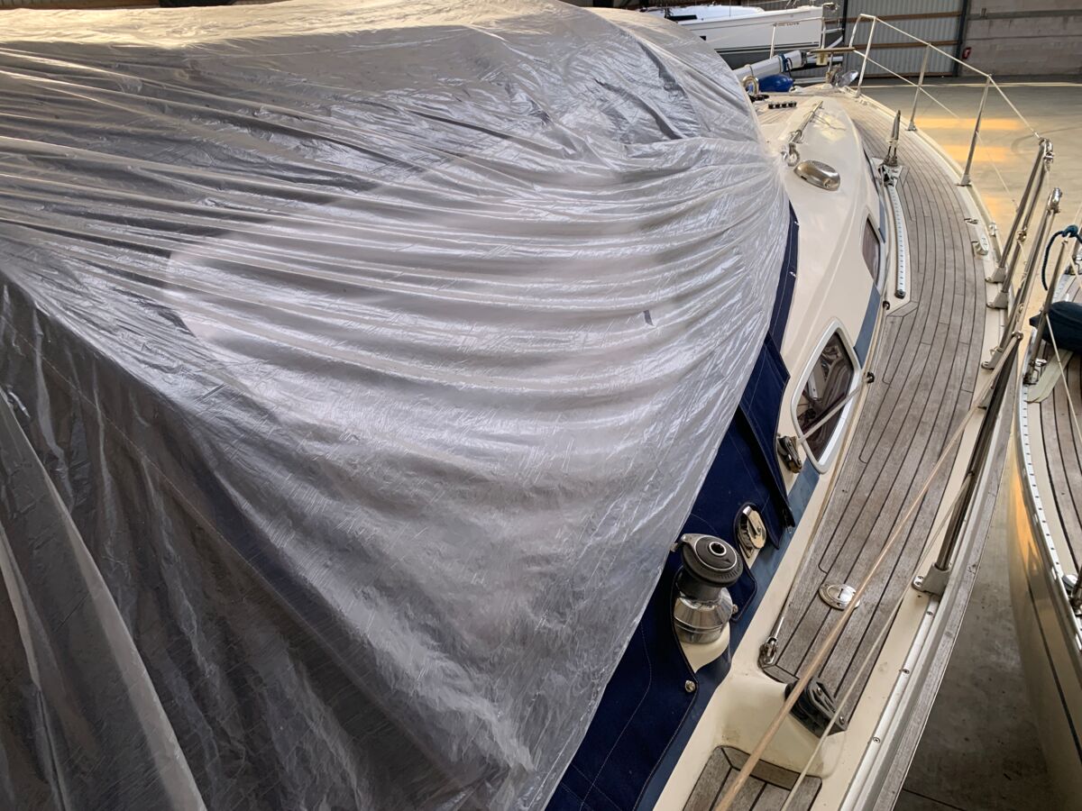 Sailing Yacht Bavaria 34 Cruiser Sailing World Yachtbrokers Heiligenhafen 36
