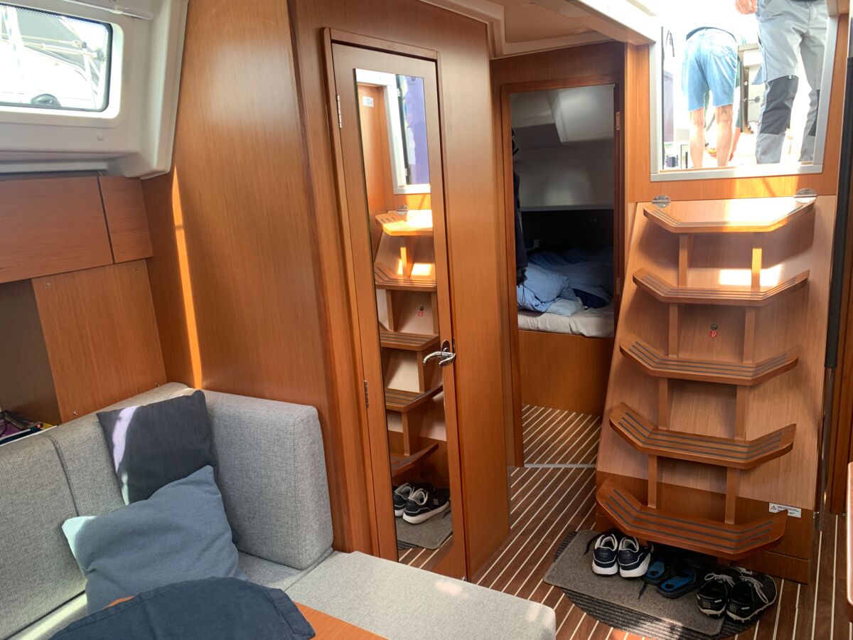 Sailing Yacht Bavaria Cruiser 38 Sailing World Yachtbrokers Heiligenhafen 14