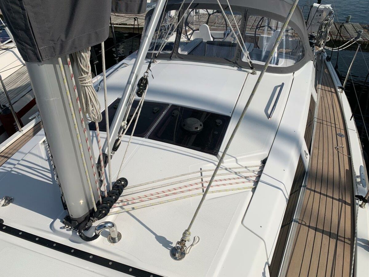 Sailing Yacht Hanse 348 Sailing World Yachtbrokers Heiligenhafen 14