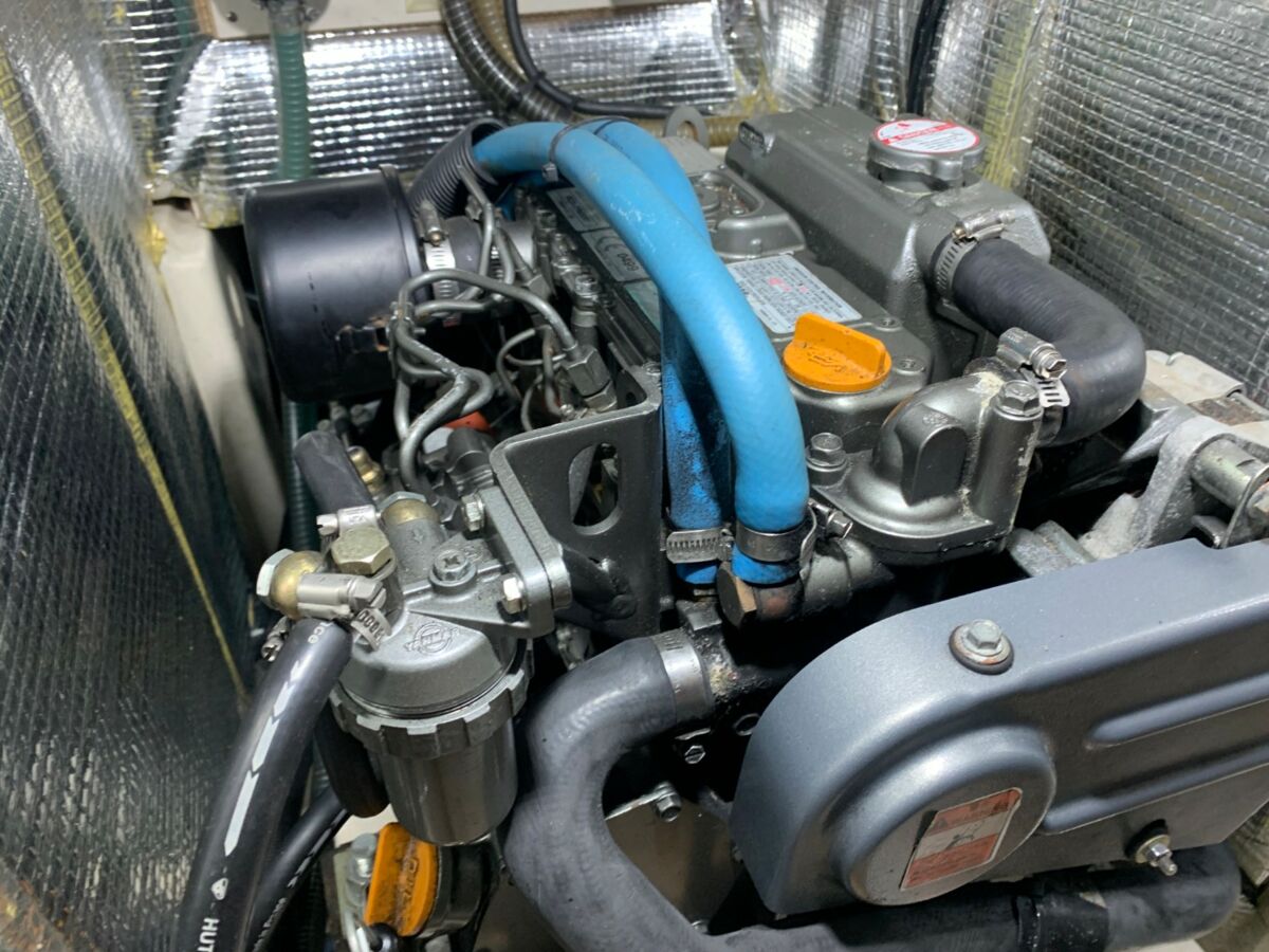 Sailing Yacht Hanse 375 Sailing World Yachtbrokes Heiligenhafen (35)