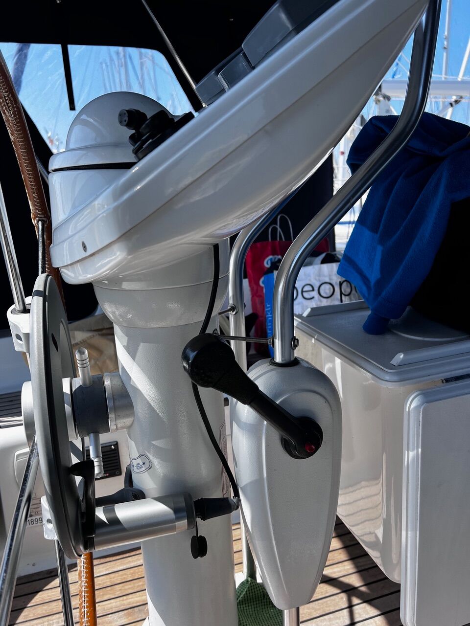 Sailing Yacht Jeanneau Sun Odyssey 37 -17