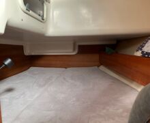 Sailing Yacht Salon 34 Sailing World Yachtbrokers 27