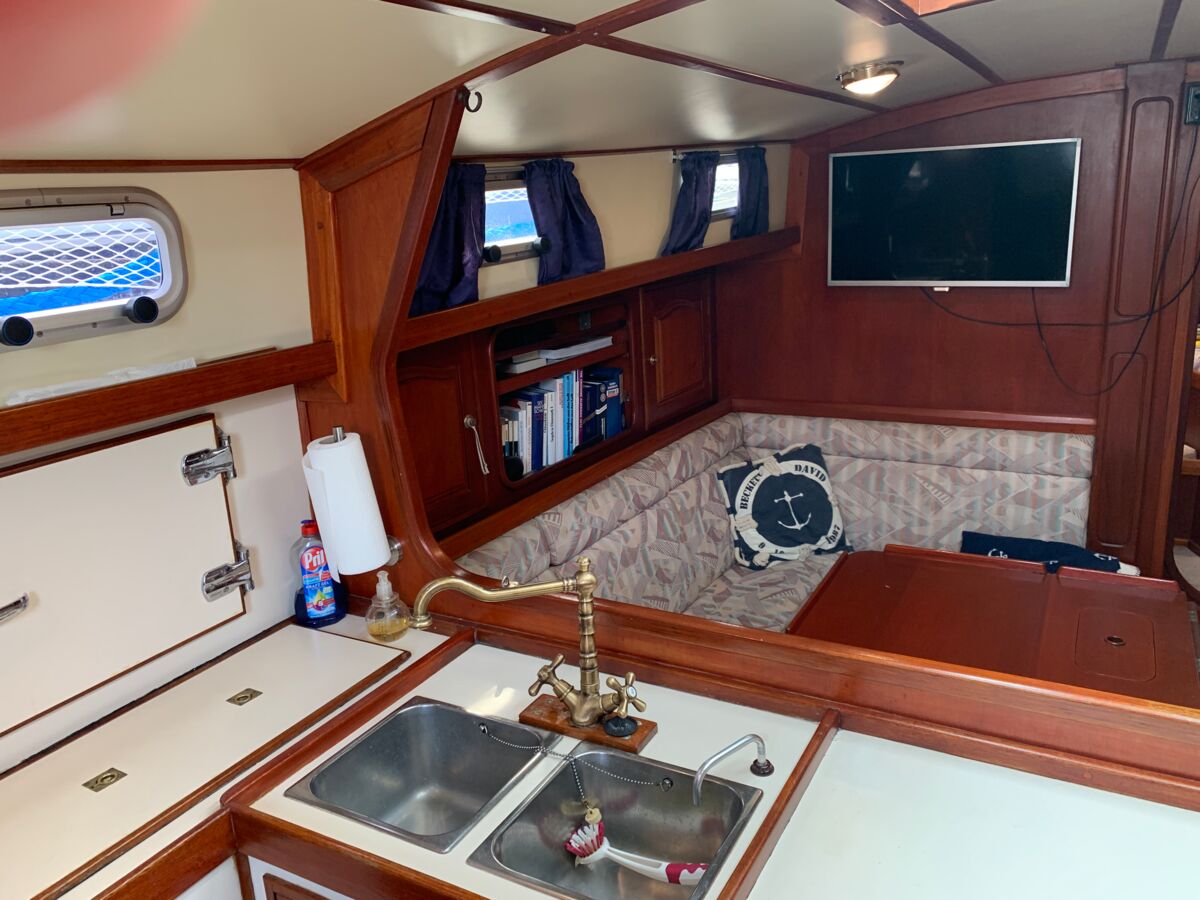Sailing Yacht Shearwater 39 Sailing World Yachtbrokers Heiligenhafen 14