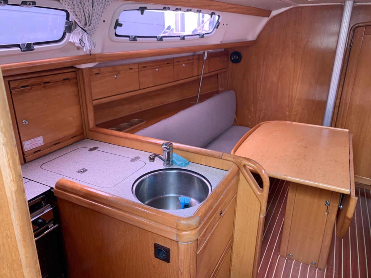 Sailingyacht Bavaria 31 Cruiser 6