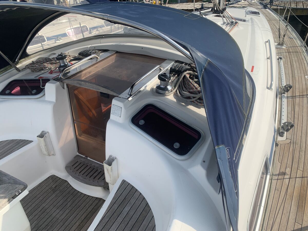 Segelyacht Bavaria 37 Cruiser Sailing World Yachtbrokers Heiligenhafen 30