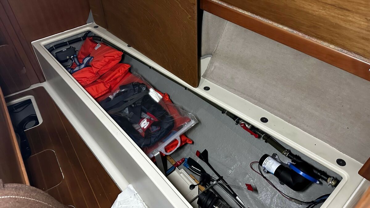Segelyacht Dehler 35 CWS Sailing World Yachtmakler Heiligenhafen 33