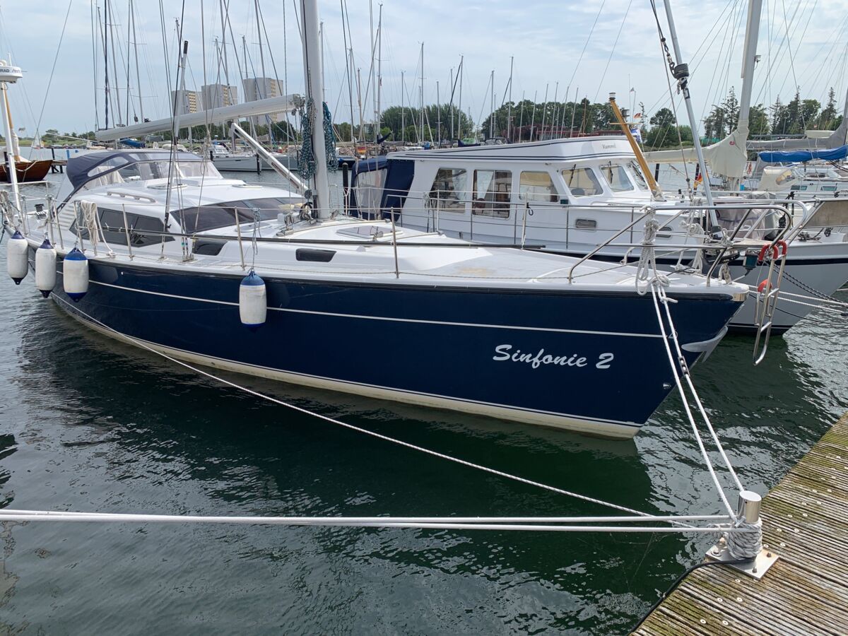 Segelyacht Dehler 41 Decksalon Sailing World Yachtmakler 1