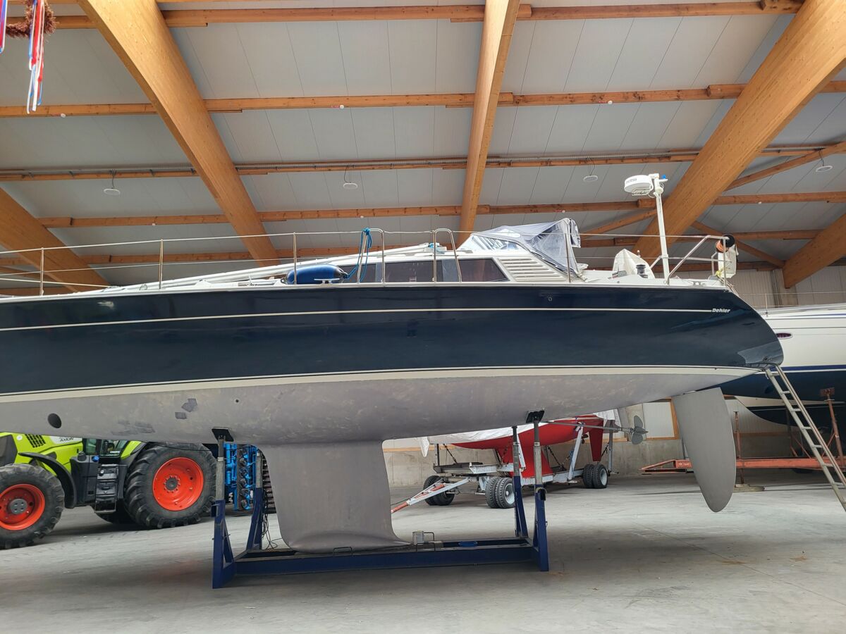 Segelyacht Dehler 41 Decksalon Sailing World Yachtmakler 91
