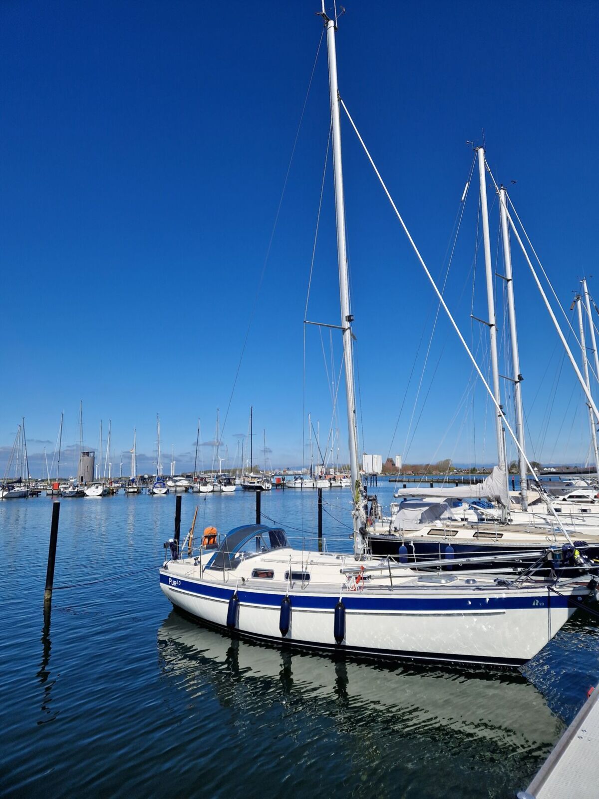 Segelyacht Hallberg-Rassy 29 Sailing World Yachtbrokers 63