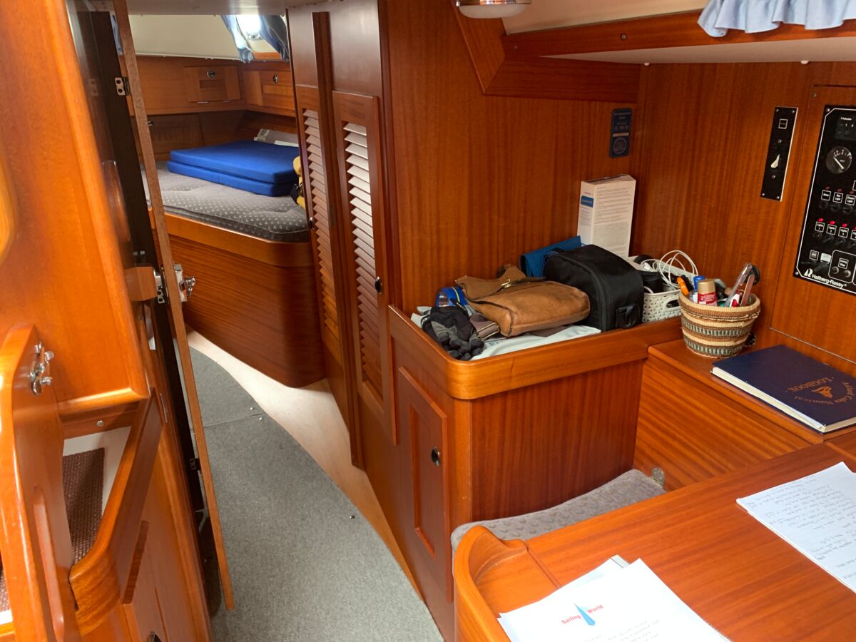 Segelyacht Hallberg-Rassy 36 MK II Sailing World Yachtmakler 13
