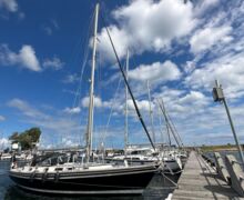 Segelyacht Hallberg-Rassy 45 Sailing World Yachtmakler Heiligenhafen 2