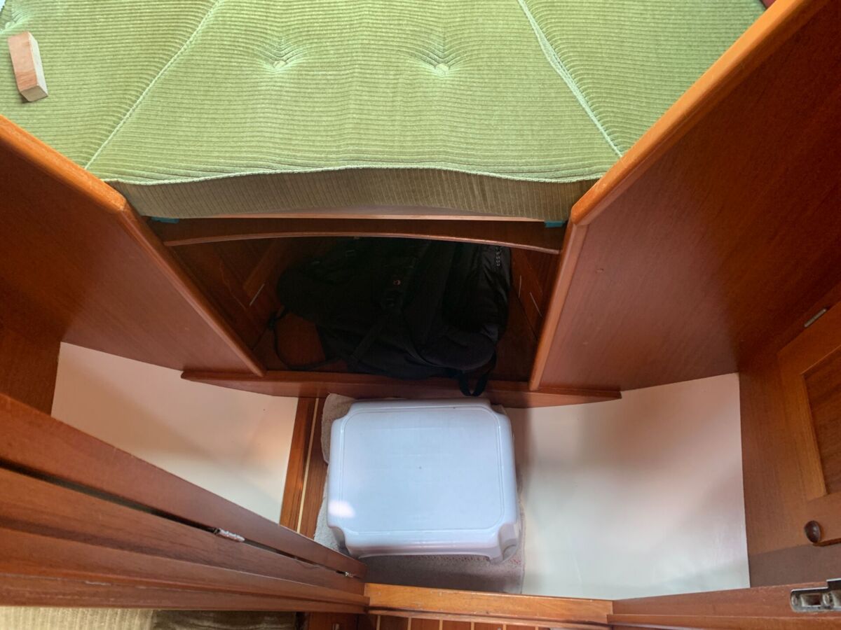 Segelyacht Najad 320 Sailing World Yachtmakler Heiligenhafen 18