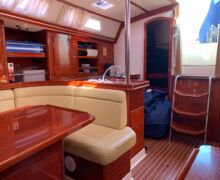 Hanse 411