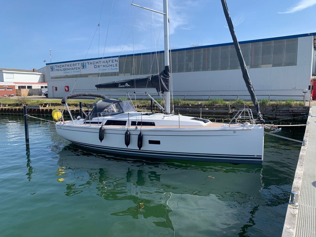 Hanse 348