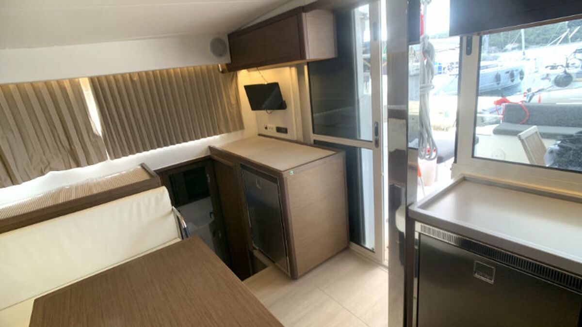 Lagoon 40 Katamaran Sailing World Yachtbrokers Heiligenhafen 18