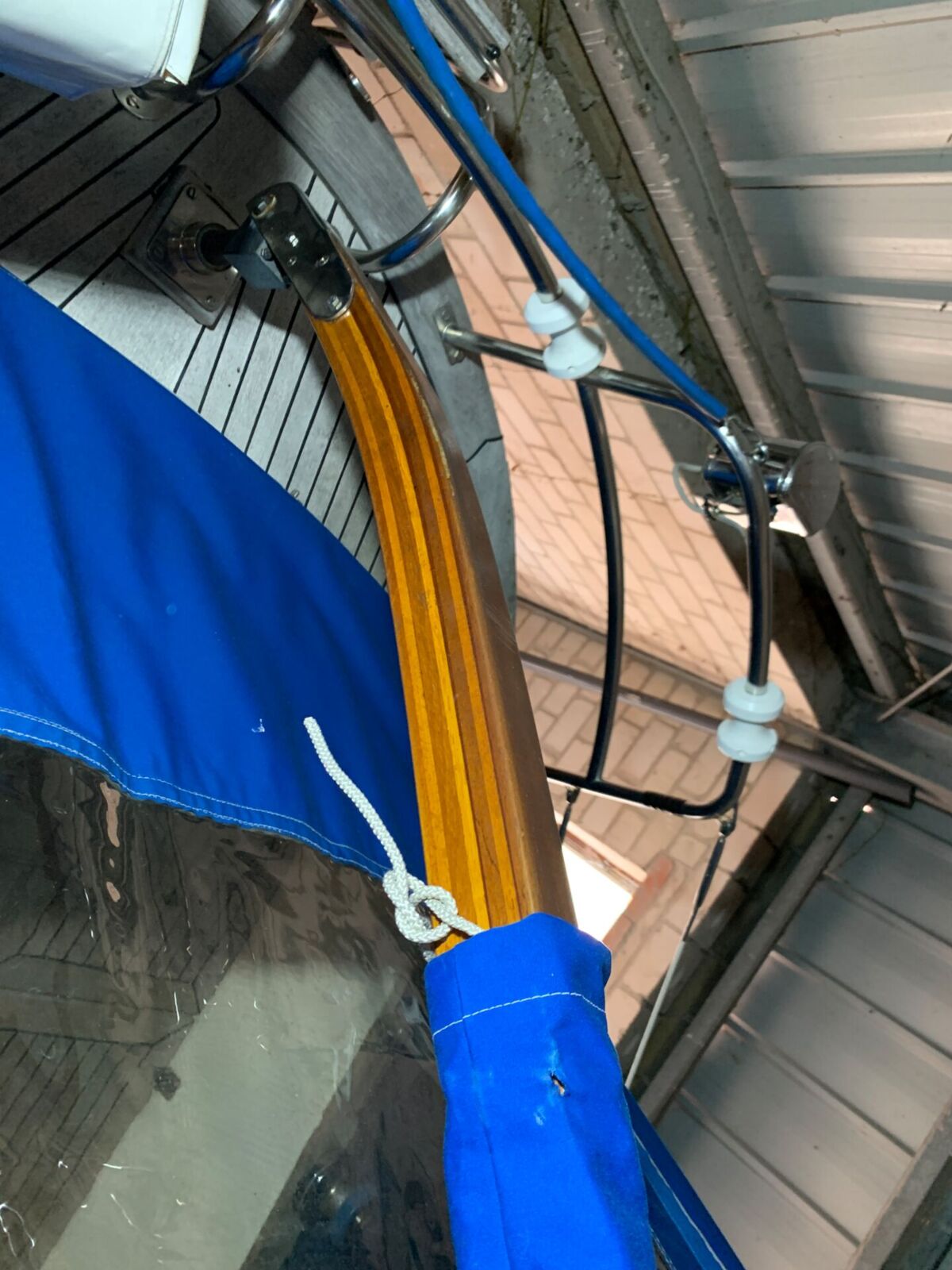 Motorsegler Hallberg-Rassy 94 Sailing World Yachtmakler 30