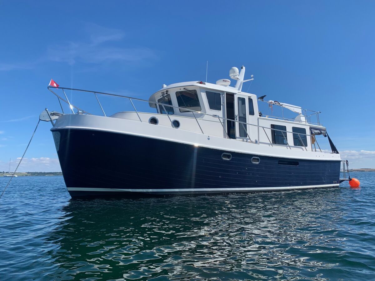 Motoryacht American Tug 41 Sailing World Yachtbrokers Heiligenhafen 1