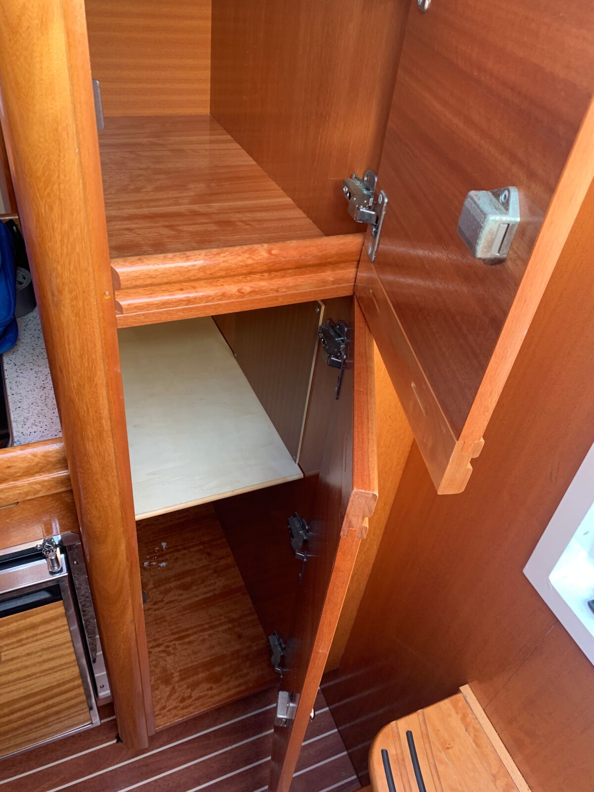 Motoryacht Bavaria 29 Sport Sailing World Yachtbrokers Heiligenhafen 11