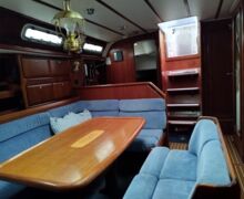 Sailing Yacht Bavaria 42 Sailing World Yachtbrokers 21