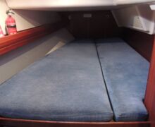 Sailing Yacht Bavaria 42 Sailing World Yachtbrokers 42