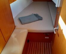 Sailing Yacht Bavaria Cruiser 32 Sailing World Yachtbrokers 10