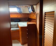 Sailing Yacht Hallberg-Rassy 42 F Sailing World Yachtbrokers Heiligenhafen 51