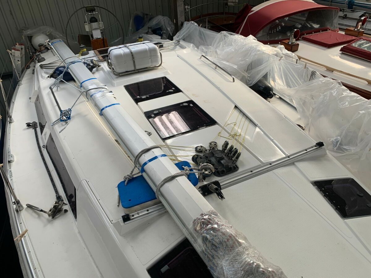 Sailing Yacht Hanse 375 Sailing World Yachtbrokes Heiligenhafen (39)