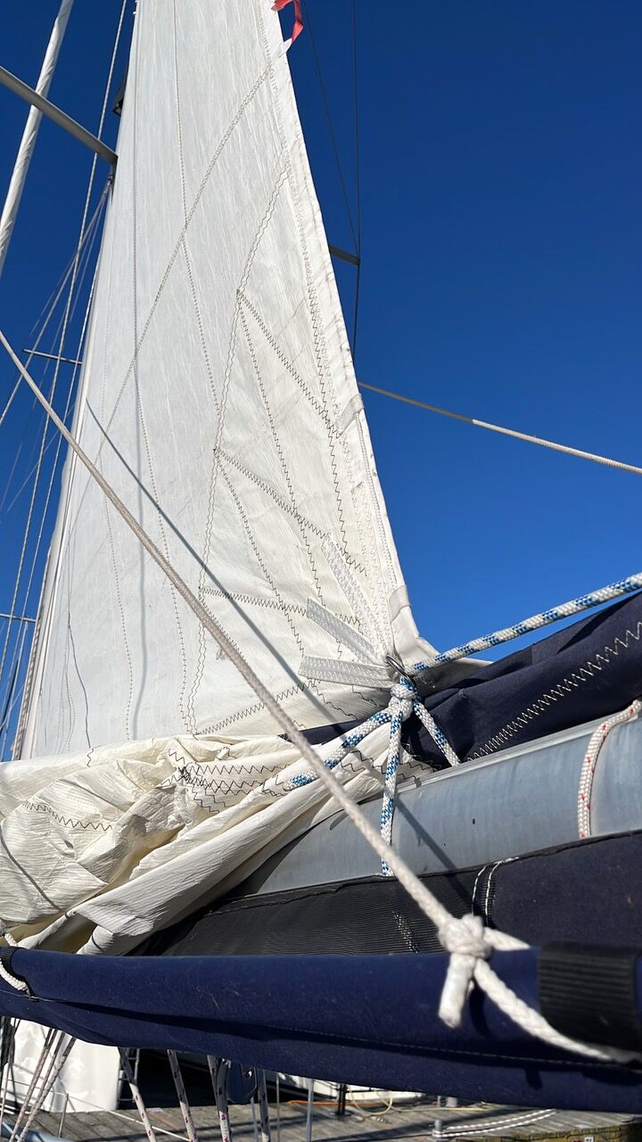 Sailing Yacht Jeanneau Sun Odyssey 37 -16
