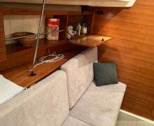 Sailing Yacht Salon 34 Sailing World Yachtbrokers 16