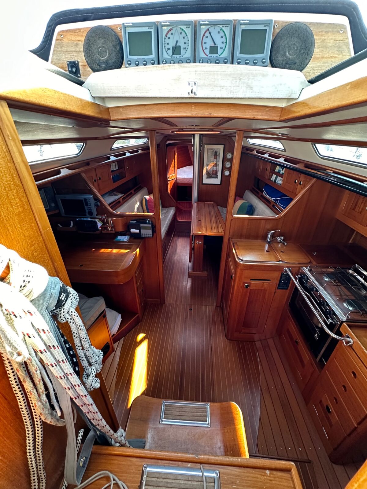 Sailing Yacht Wasa 370 Sailing World Yachtbrokers 6