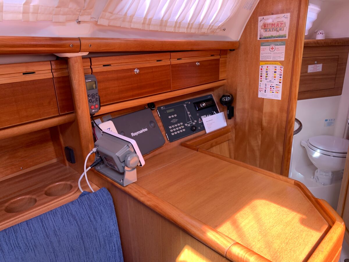 Segelyacht Bavaria 31 Cruiser Limited Edition Saling World Yachtmakler Heiligenhafen 20