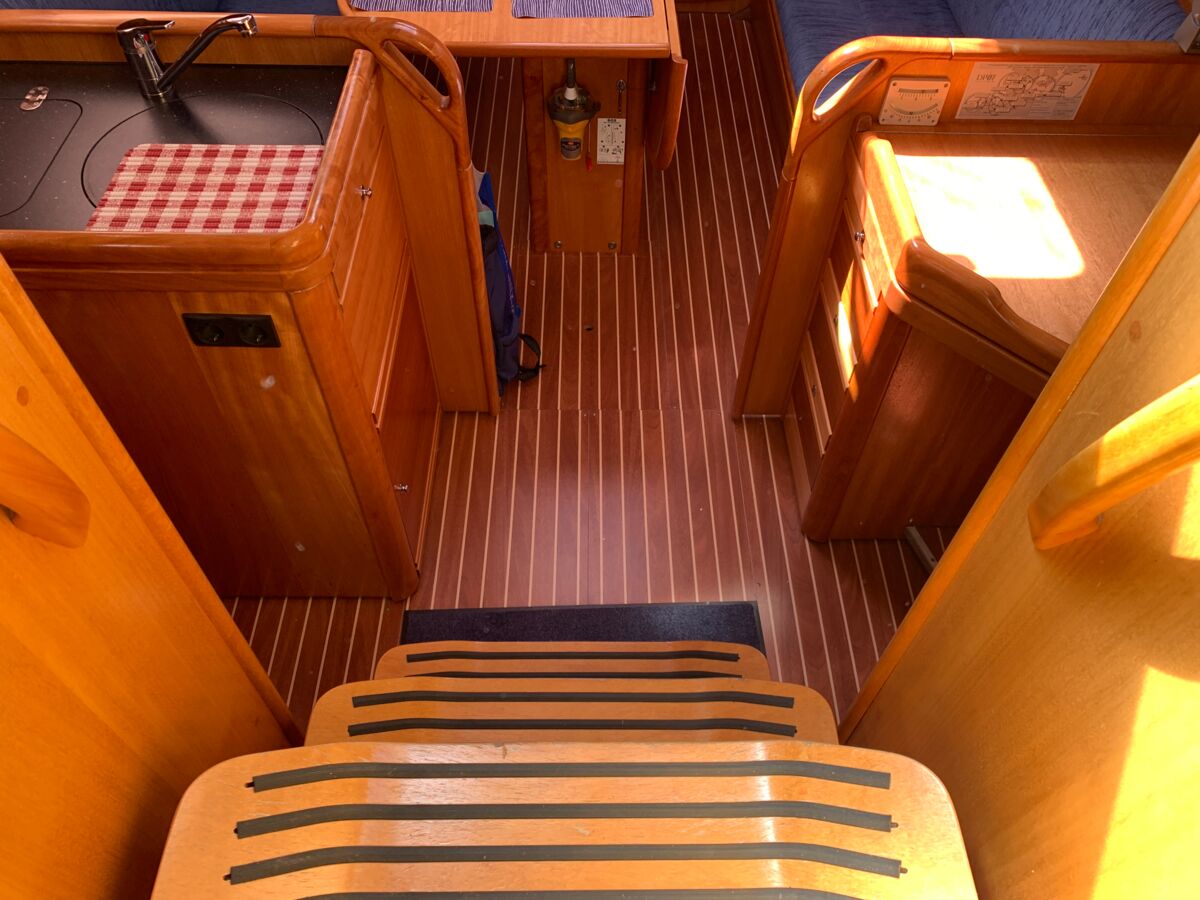 Segelyacht Bavaria 31 Cruiser Limited Edition Saling World Yachtmakler Heiligenhafen 4