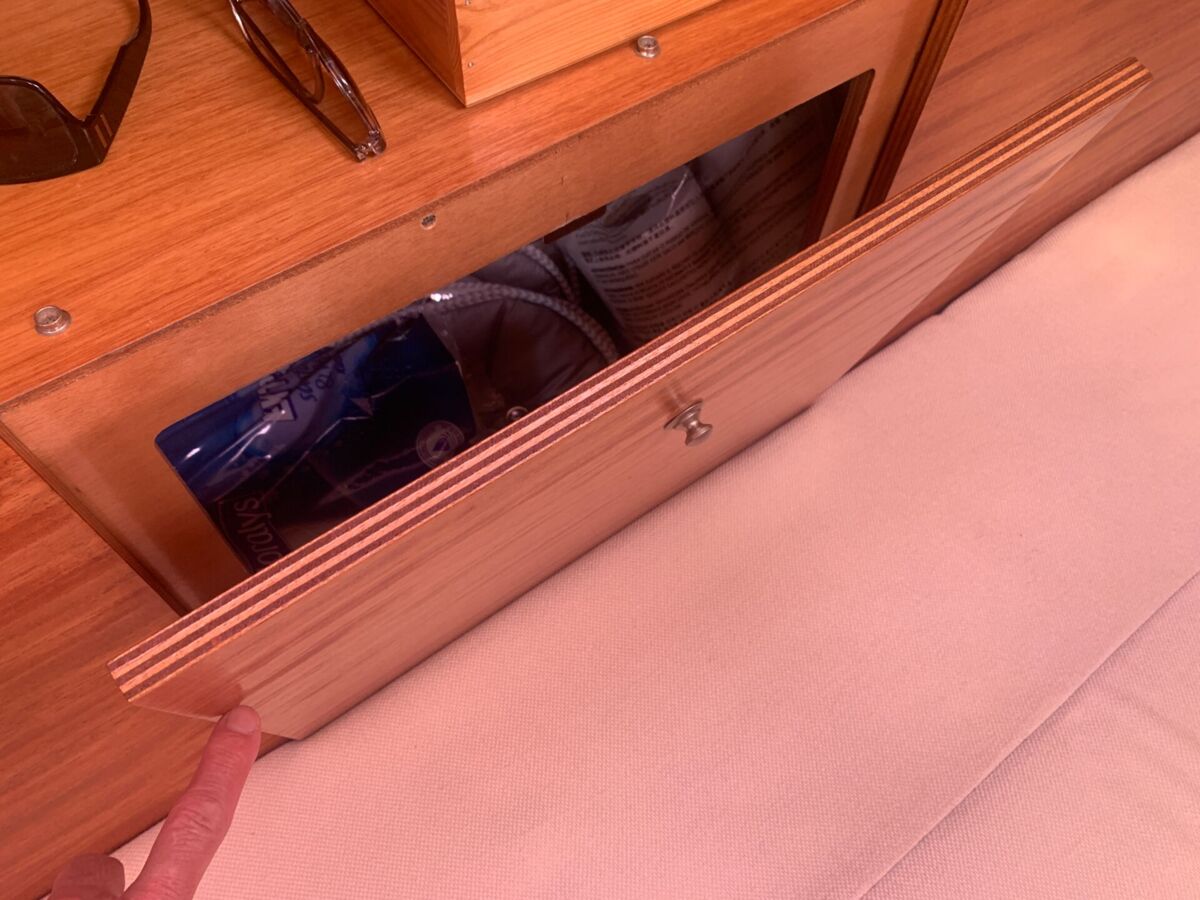 Segelyacht Bavaria 31 Cruiser Sailing World Yachtbrokers Heiligenhafen 15